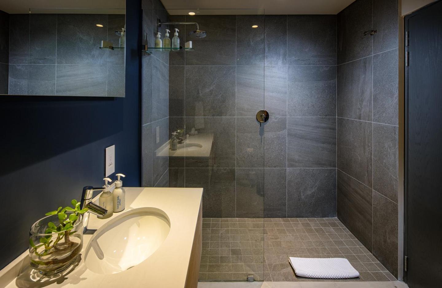 Sky Villa Boutique Hotel By Raw Africa Collection Plettenberg Bay Eksteriør billede