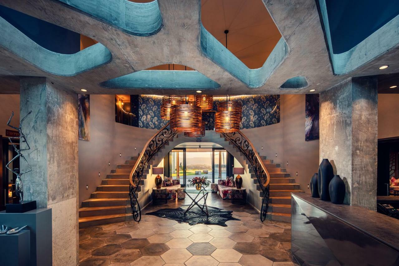 Sky Villa Boutique Hotel By Raw Africa Collection Plettenberg Bay Eksteriør billede Interior of the house